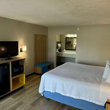 Days Inn By Wyndham Crystal River Exterior foto